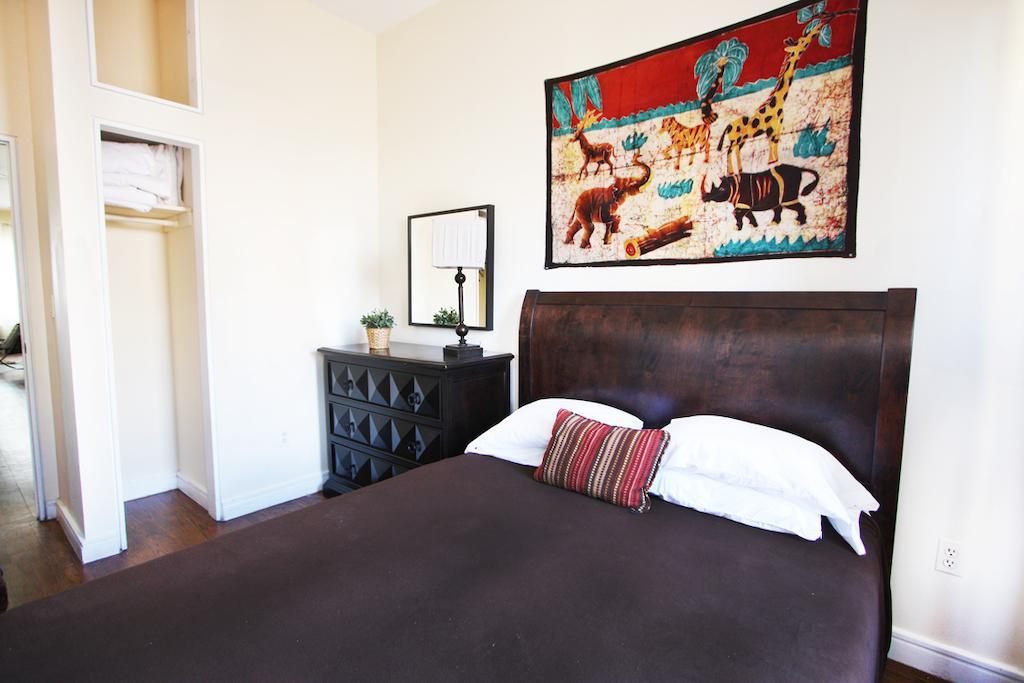 Luxury Living Suites Pangsapuri *