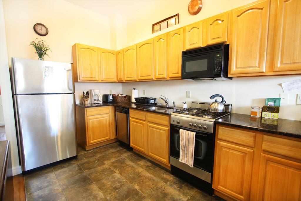 Luxury Living Suites Pangsapuri New York